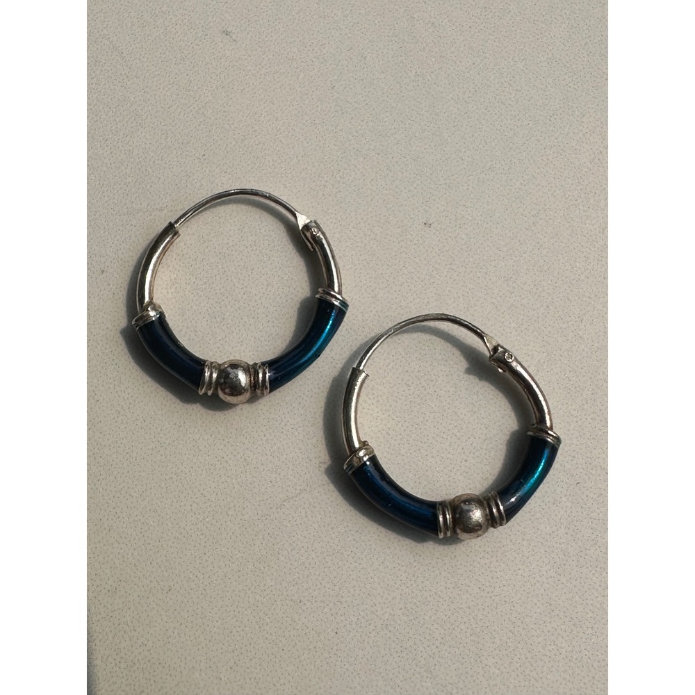 925 Sterling Silver Bali Teal Blue Enamel Ball Accent Sleeper Hoop Earrings .87g
